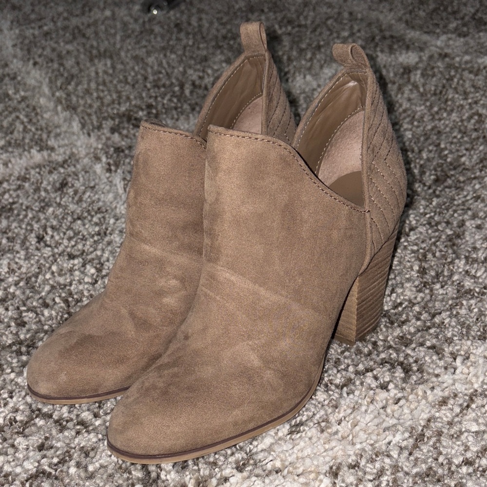 Carlos by Carlos Santana Tan Ankle Booties